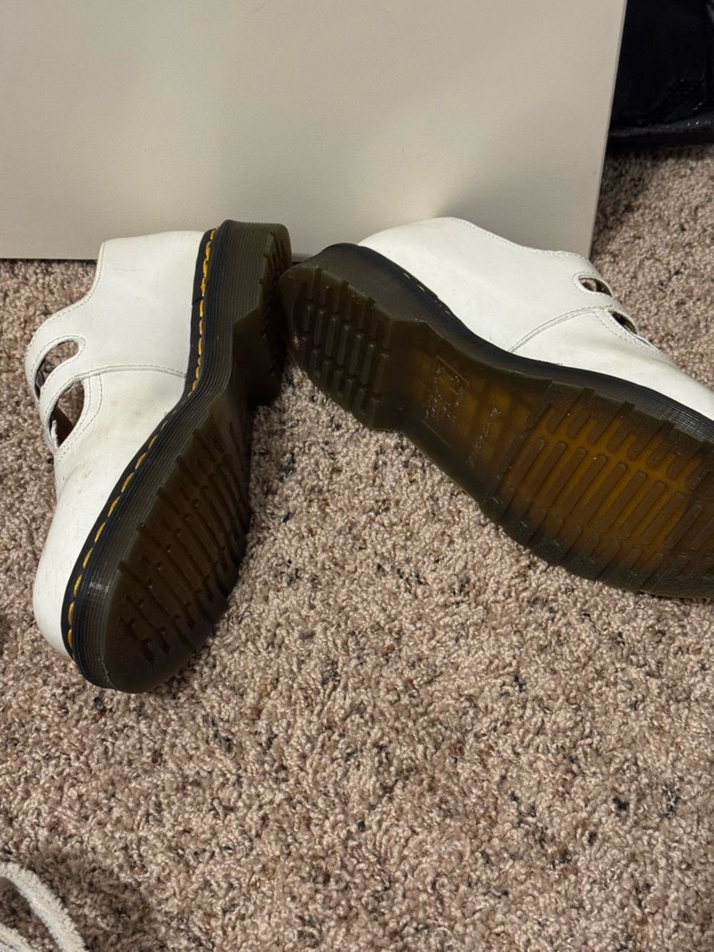 White Dr Martin Mary Janes W10 - Picture 3 of 4